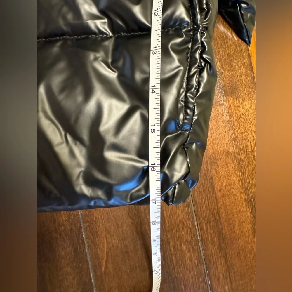 NWOT J. Crew Girls' metallic cropped puffer jacket with PrimaLoft® - Picture 6 of 7